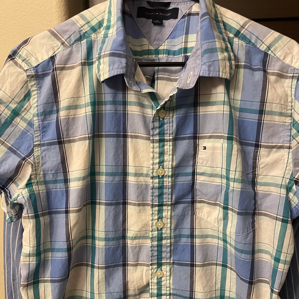 Tommy men’s  button up